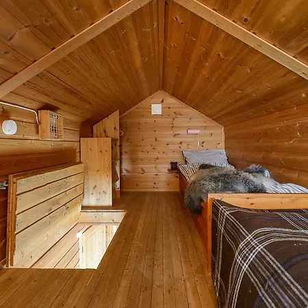 Деревянный коттедж Hytter